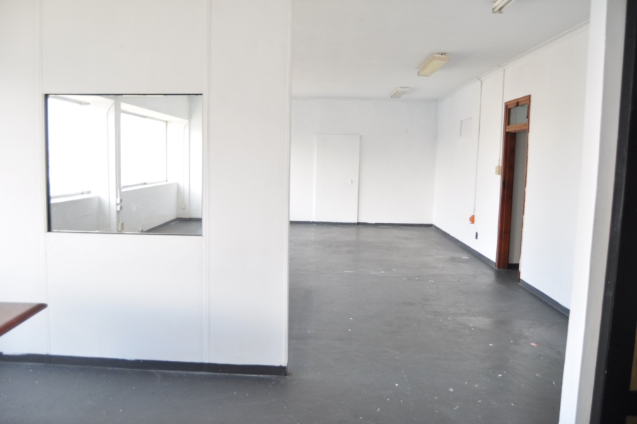 Commercial Property for Sale in Paarden Eiland Western Cape